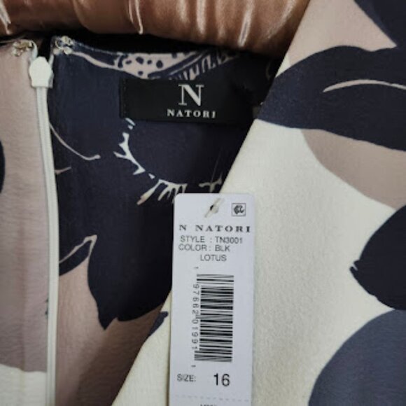 NWT Natori Lotus dress, 16 -  make an offer - Picture 2 of 3